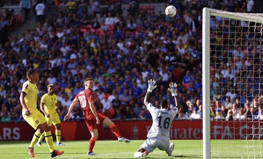 穆奇·贝茨赛后谈团队化学反应