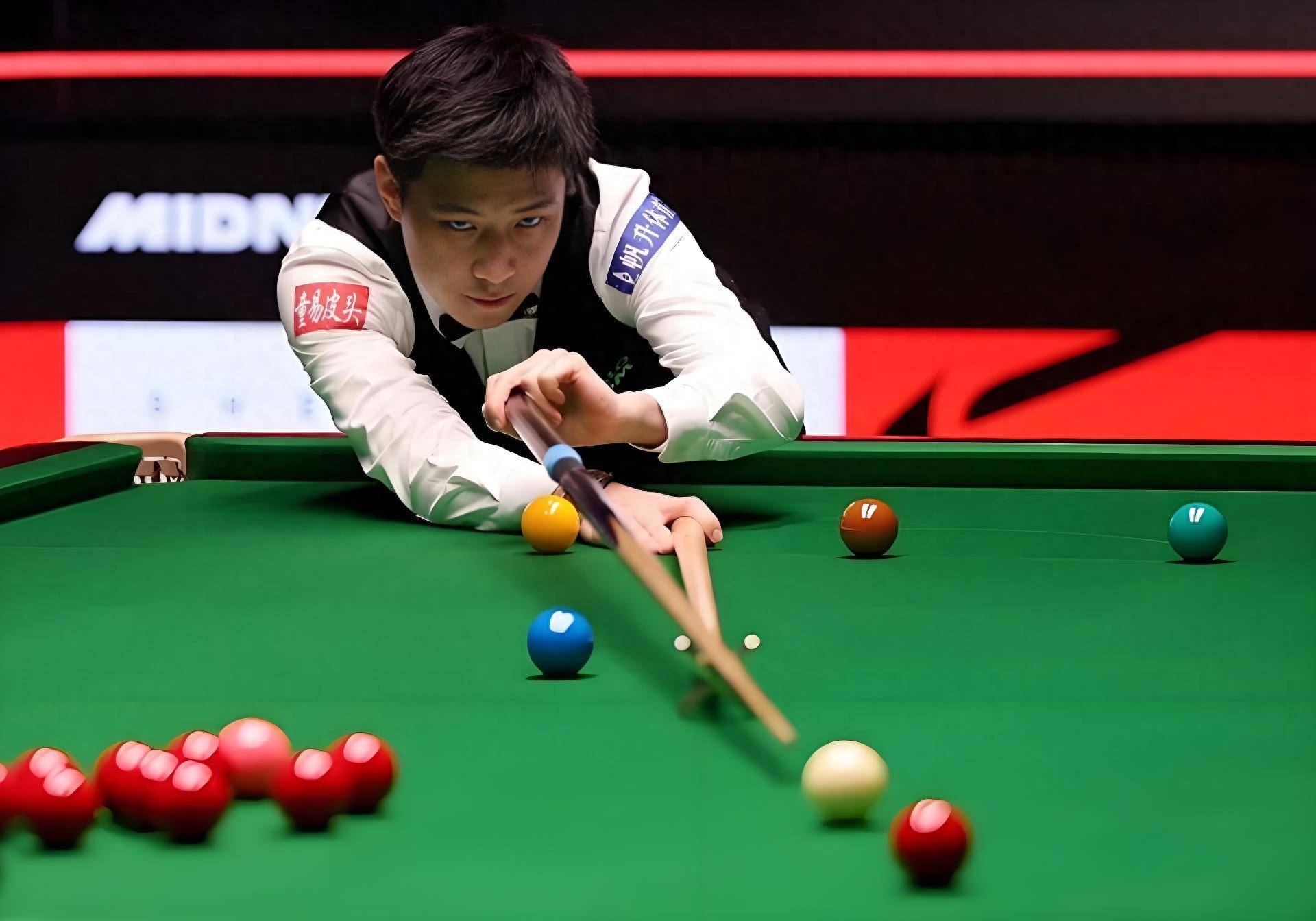 露出管理层 露出管理层